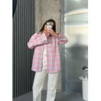 Стильна та яскрава весняна сорочка з легкої тканини №597566