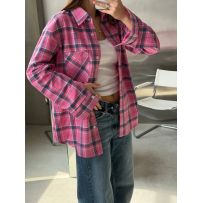 Стильна та яскрава весняна сорочка з легкої тканини №597569