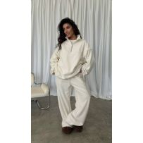 Комфортний молочний костюм на флісі №601576