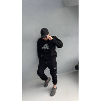 Чоловічий костюм чорний, який поєднав у собі тепло, комфорт та сучасний дизайн №602098